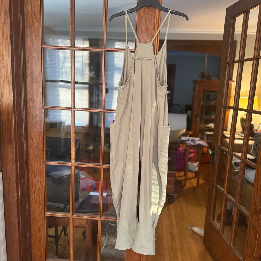 Free People Hot Shot Onesie NWT - Picture 2 of 5